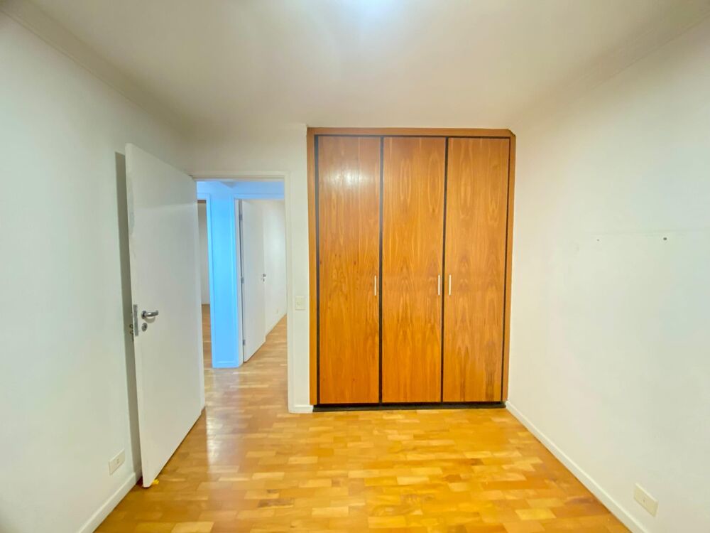 Apartamento à venda com 2 quartos, 115m² - Foto 18