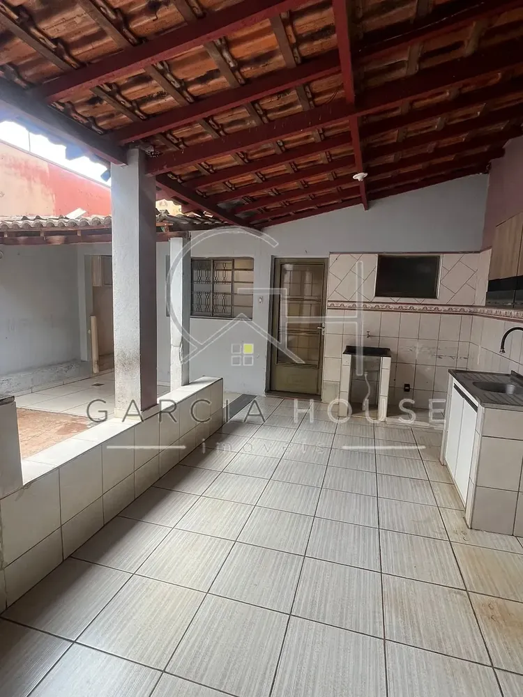 Sobrado, 2 quartos, 180 m² - Foto 1