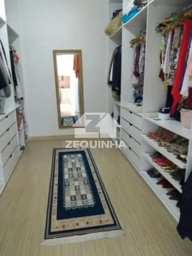Casa, 3 quartos, 270 m² - Foto 6