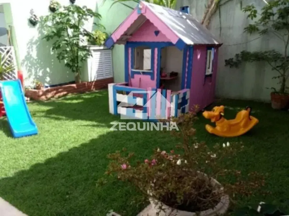 Casa, 3 quartos, 270 m² - Foto 5