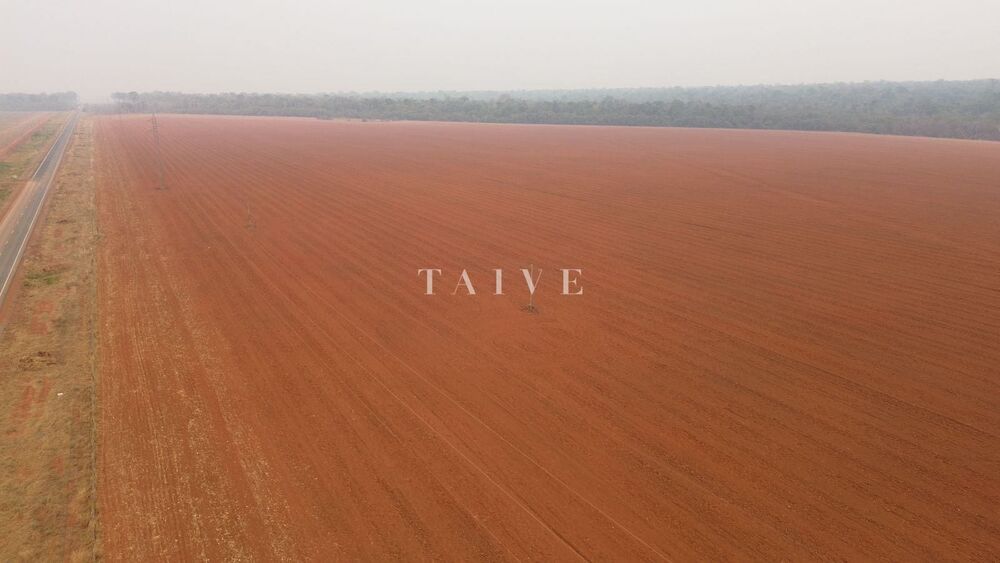Fazenda à venda, 1000m² - Foto 1