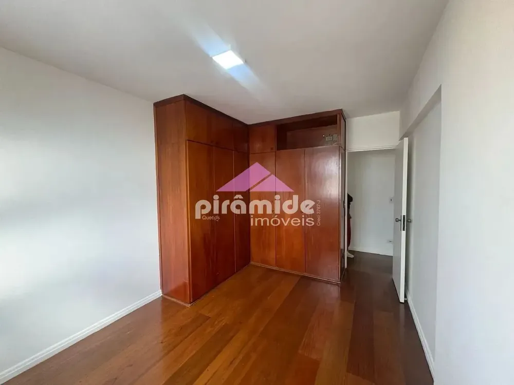 Apartamento, 4 quartos, 215 m² - Foto 2