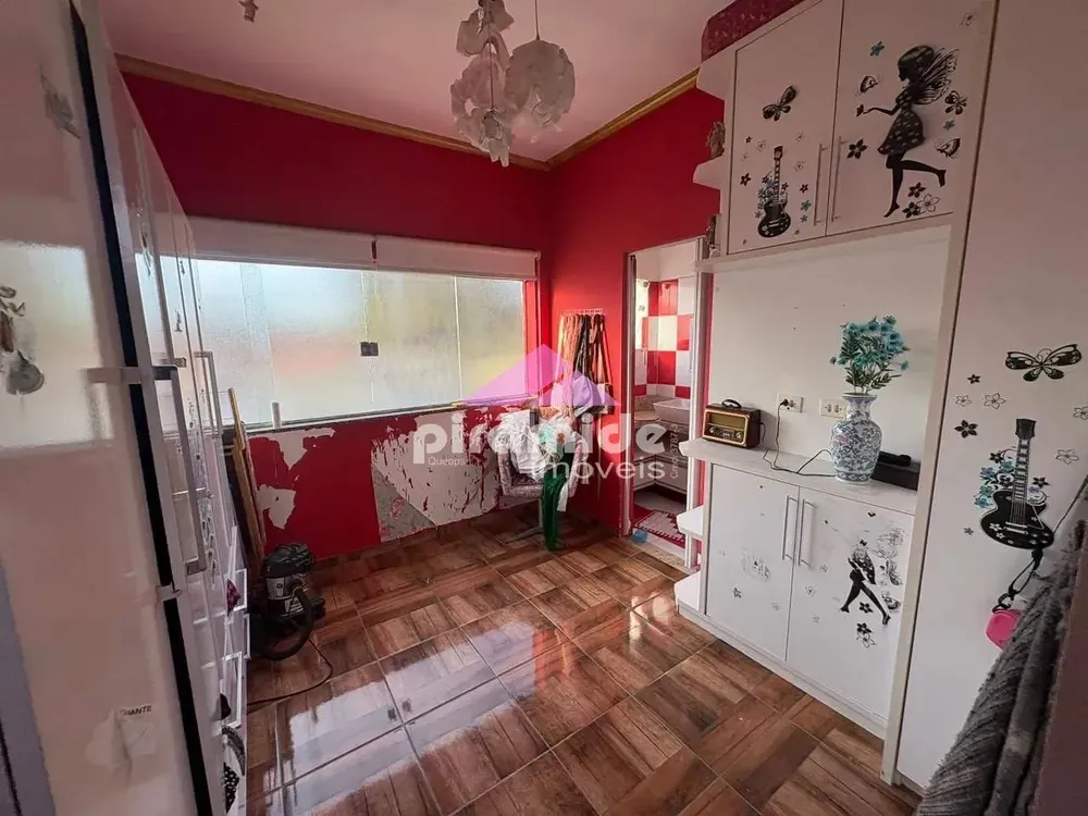 Casa, 3 quartos, 224 m² - Foto 2