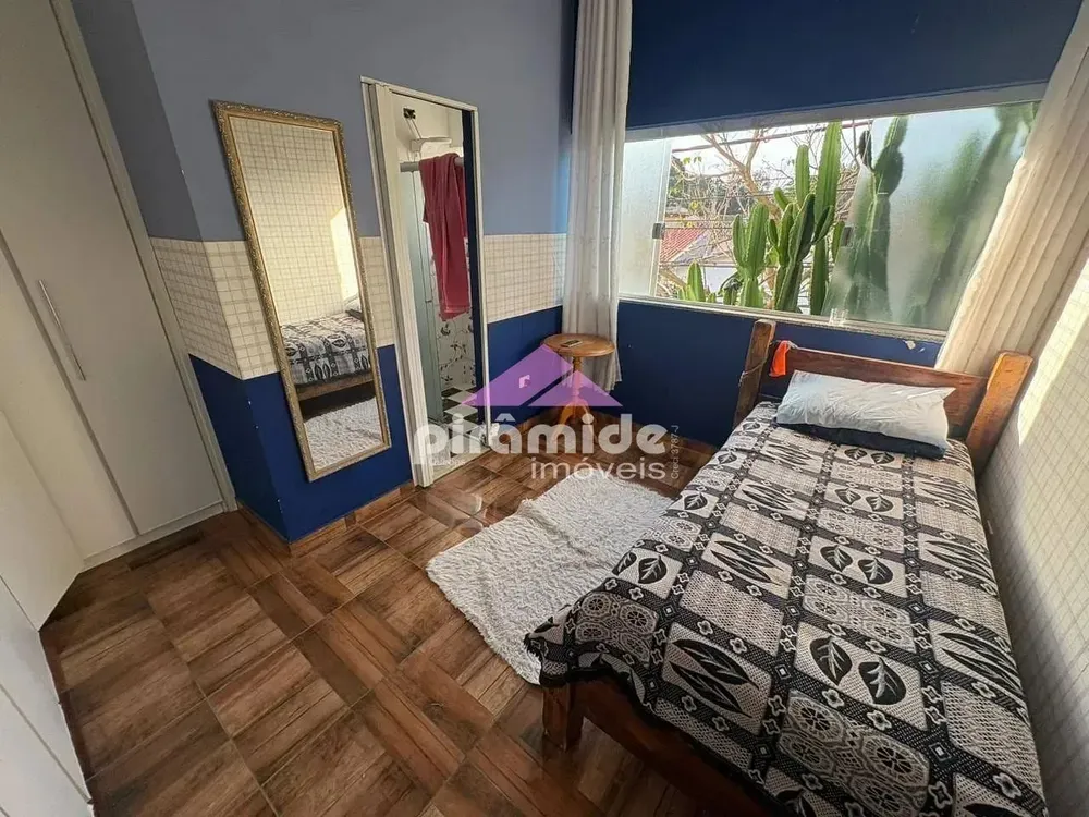 Casa, 3 quartos, 224 m² - Foto 4