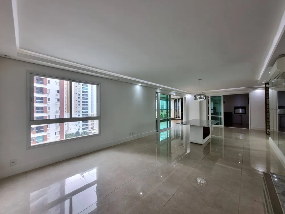 Apartamento, 3 quartos, 236 m² - Foto 4