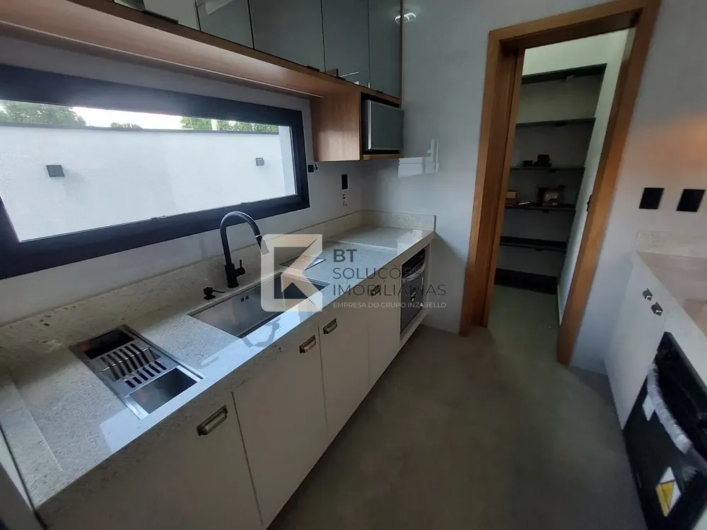 Casa, 3 quartos, 206 m² - Foto 4