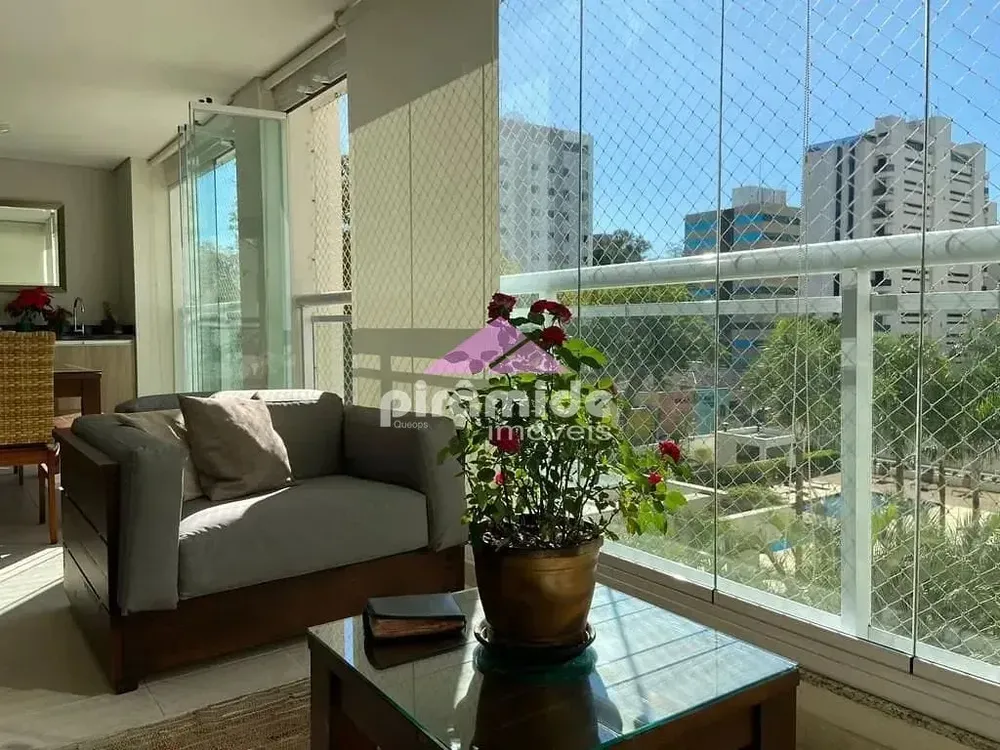 Apartamento, 4 quartos, 233 m² - Foto 1