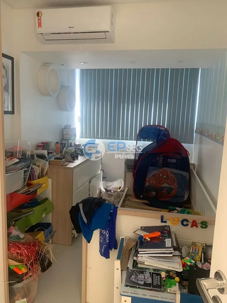 Apartamento, 3 quartos, 198 m² - Foto 1