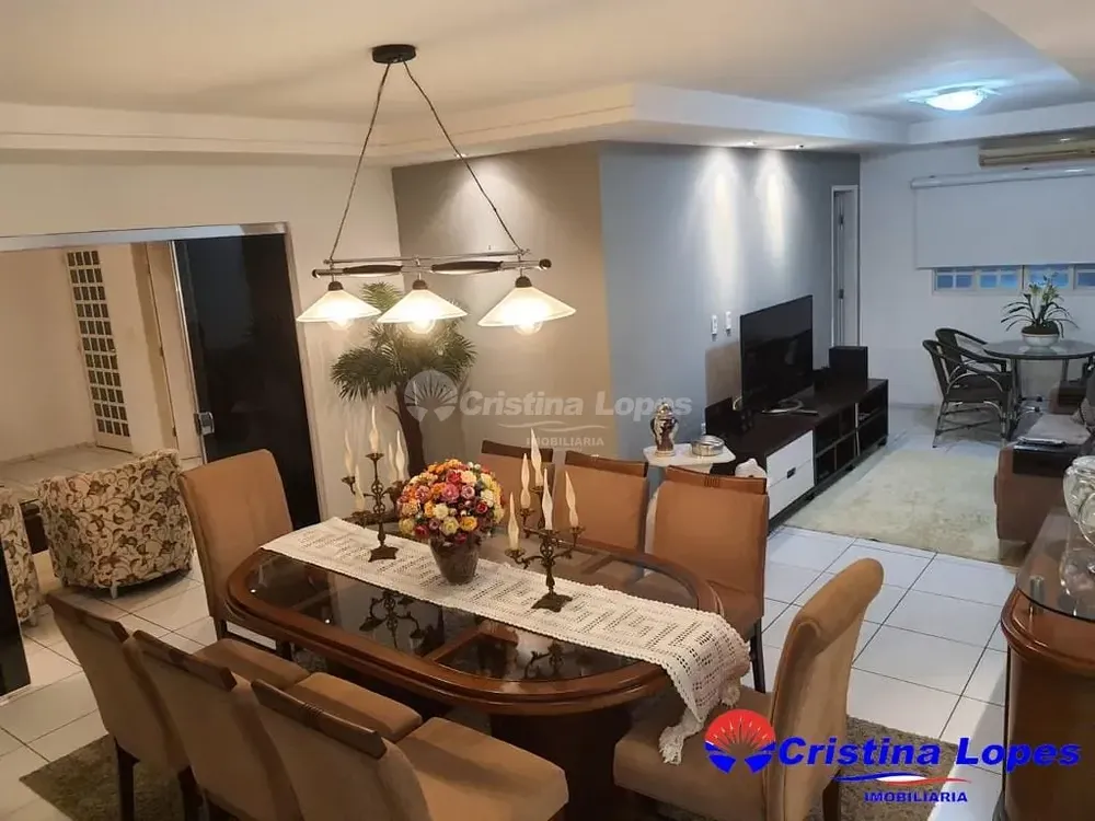Casa, 3 quartos, 277 m² - Foto 1