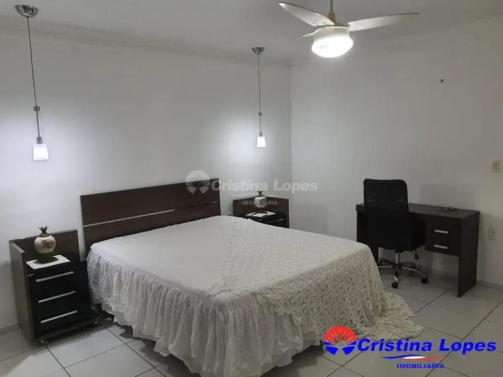 Casa, 3 quartos, 277 m² - Foto 4