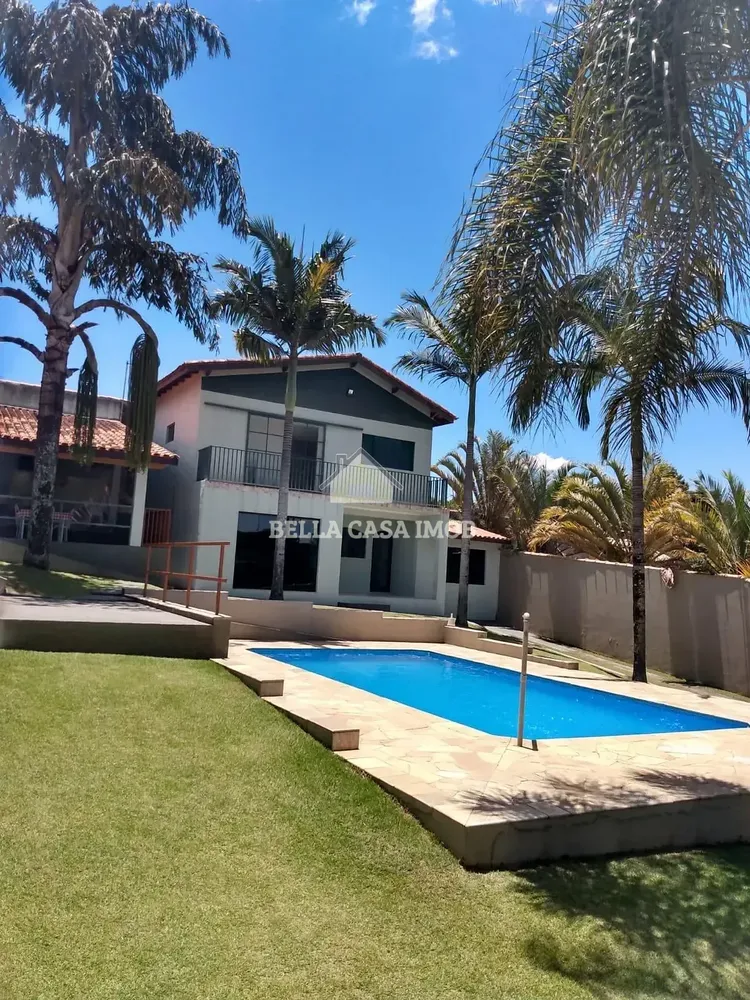 Chácara, 3 quartos, 800 m² - Foto 1