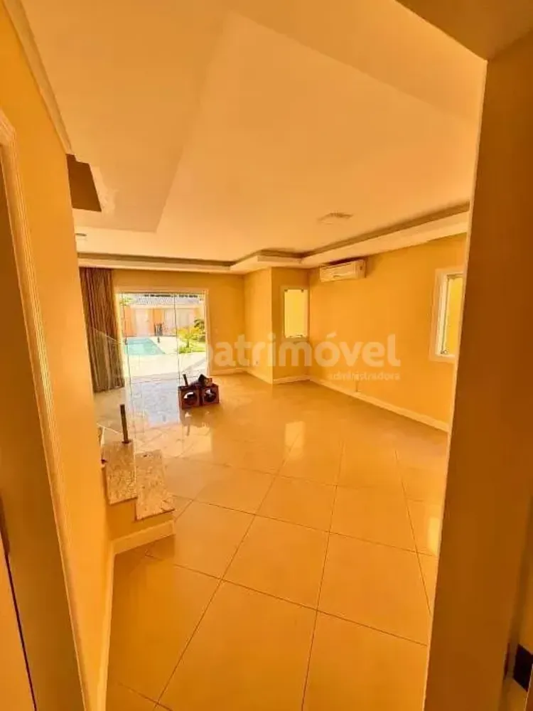 Casa, 5 quartos, 300 m² - Foto 2