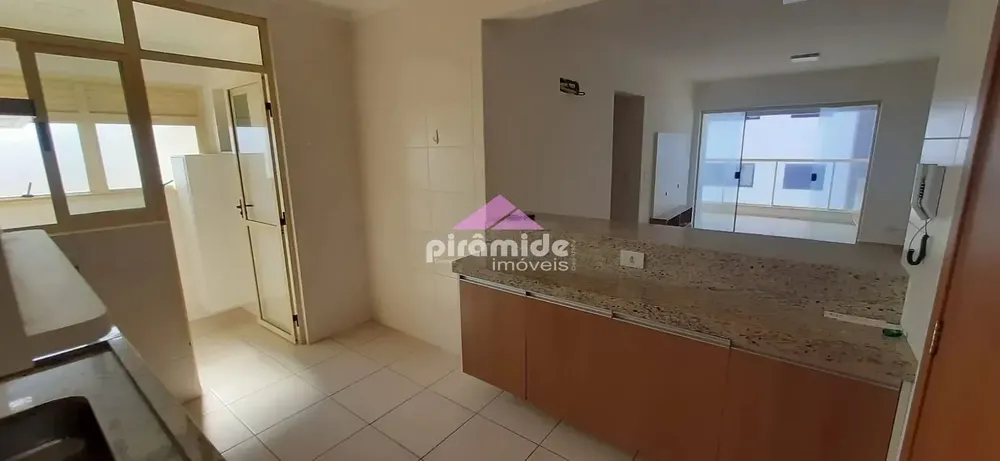 Apartamento, 3 quartos, 106 m² - Foto 2