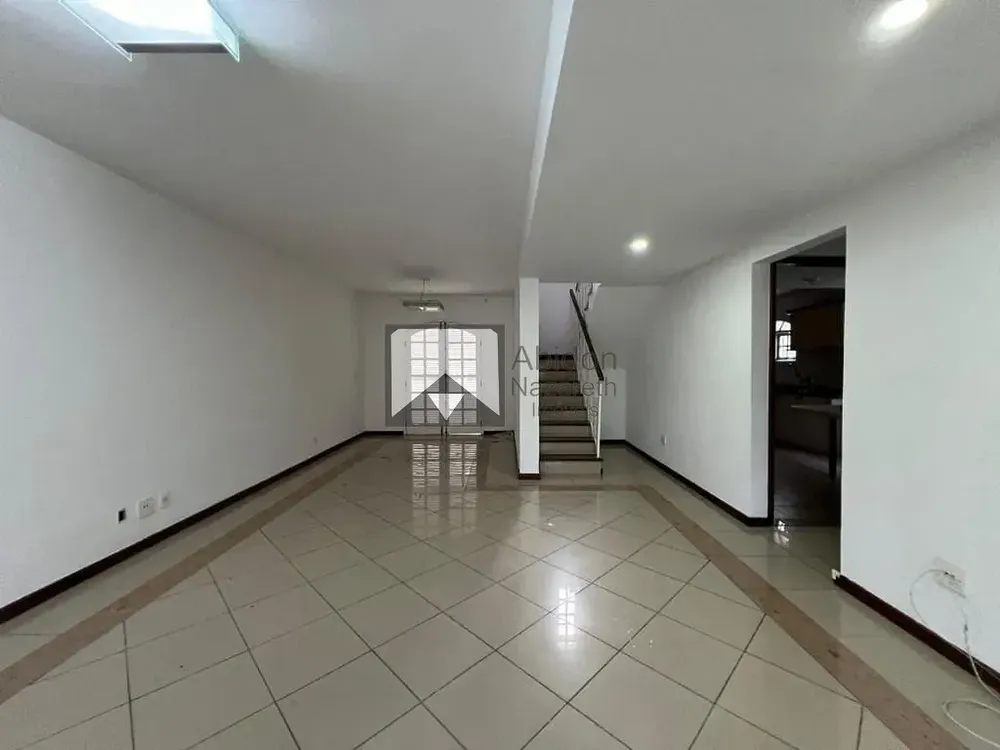 Casa, 4 quartos, 250 m² - Foto 10