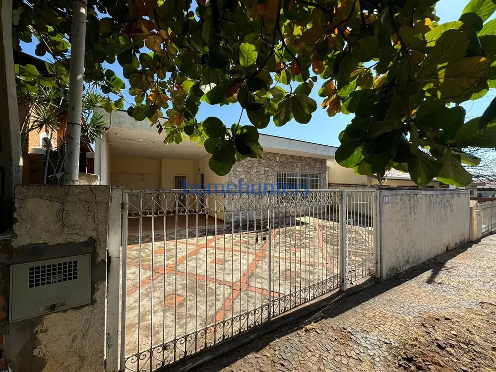 Casa, 3 quartos, 268 m² - Foto 1