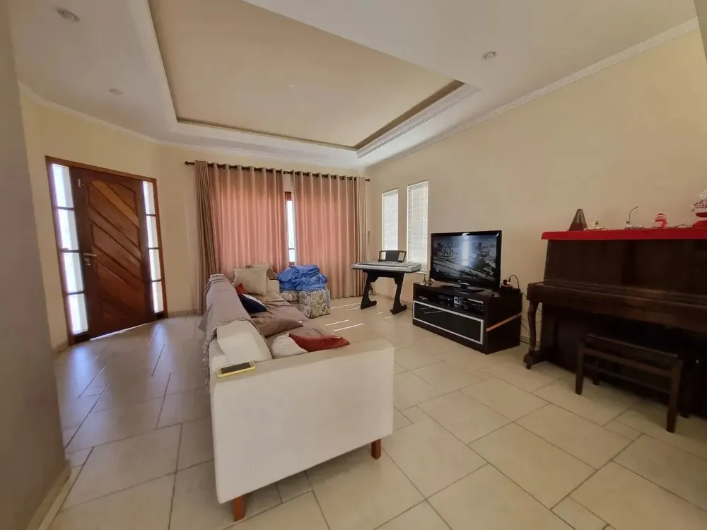 Casa, 4 quartos, 218 m² - Foto 4