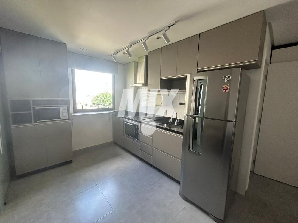 Apartamento à venda e aluguel com 1 quarto, 37m² - Foto 1