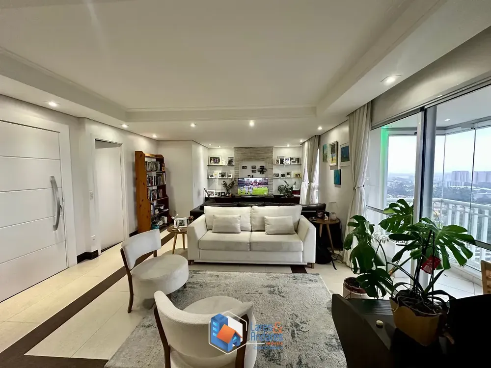 Apartamento, 3 quartos, 149 m² - Foto 2