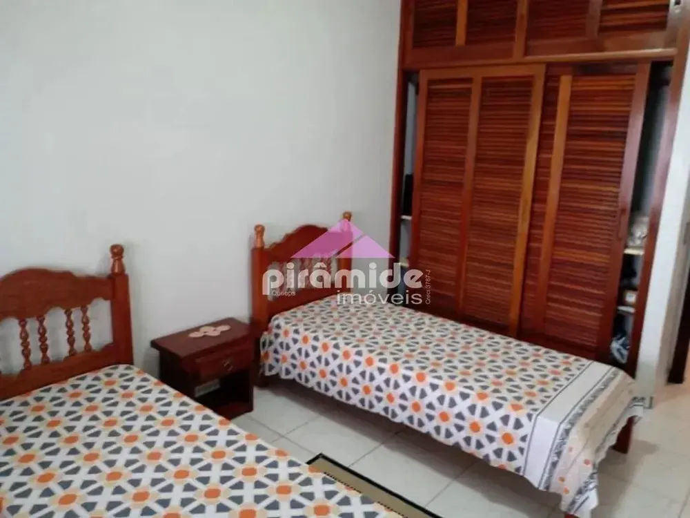 Casa, 6 quartos, 700 m² - Foto 3