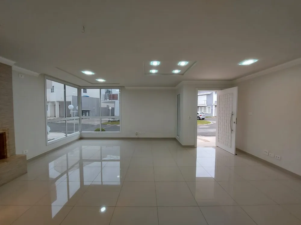 Casa, 4 quartos, 294 m² - Foto 3