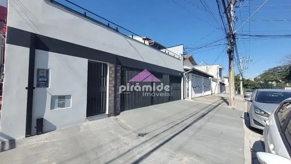Casa, 3 quartos, 190 m² - Foto 1