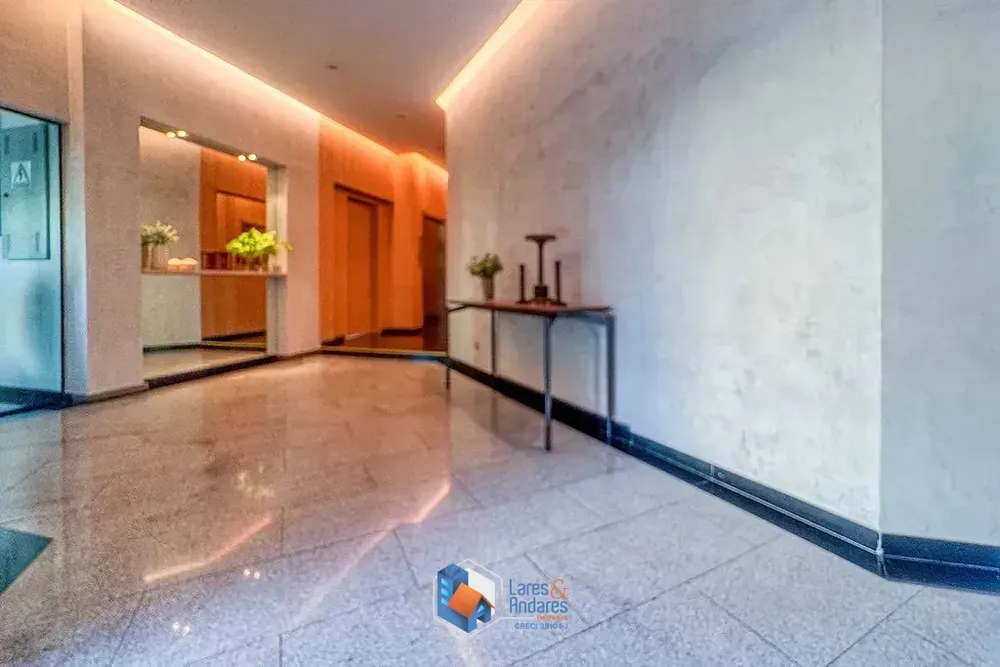 Apartamento, 3 quartos, 236 m² - Foto 2
