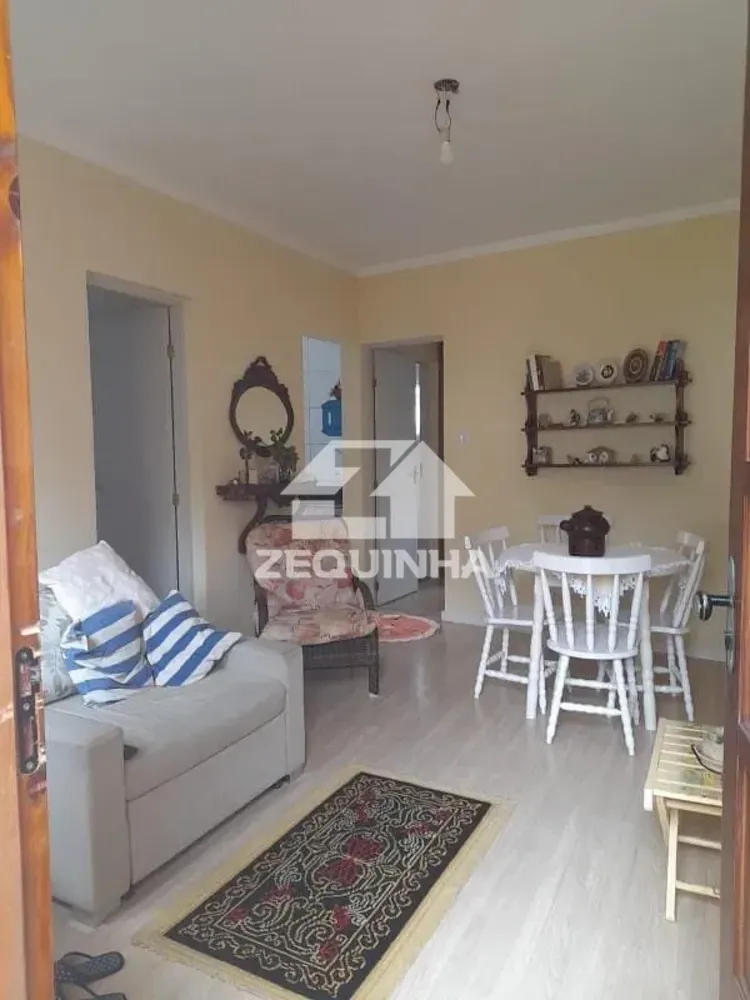 Casa, 4 quartos, 181 m² - Foto 2