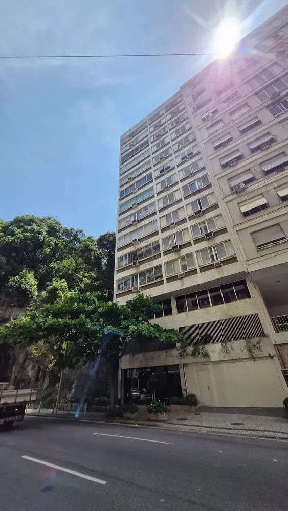 Apartamento, 3 quartos, 160 m² - Foto 2