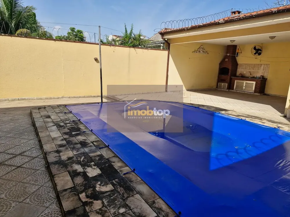 Casa, 3 quartos, 274 m² - Foto 1