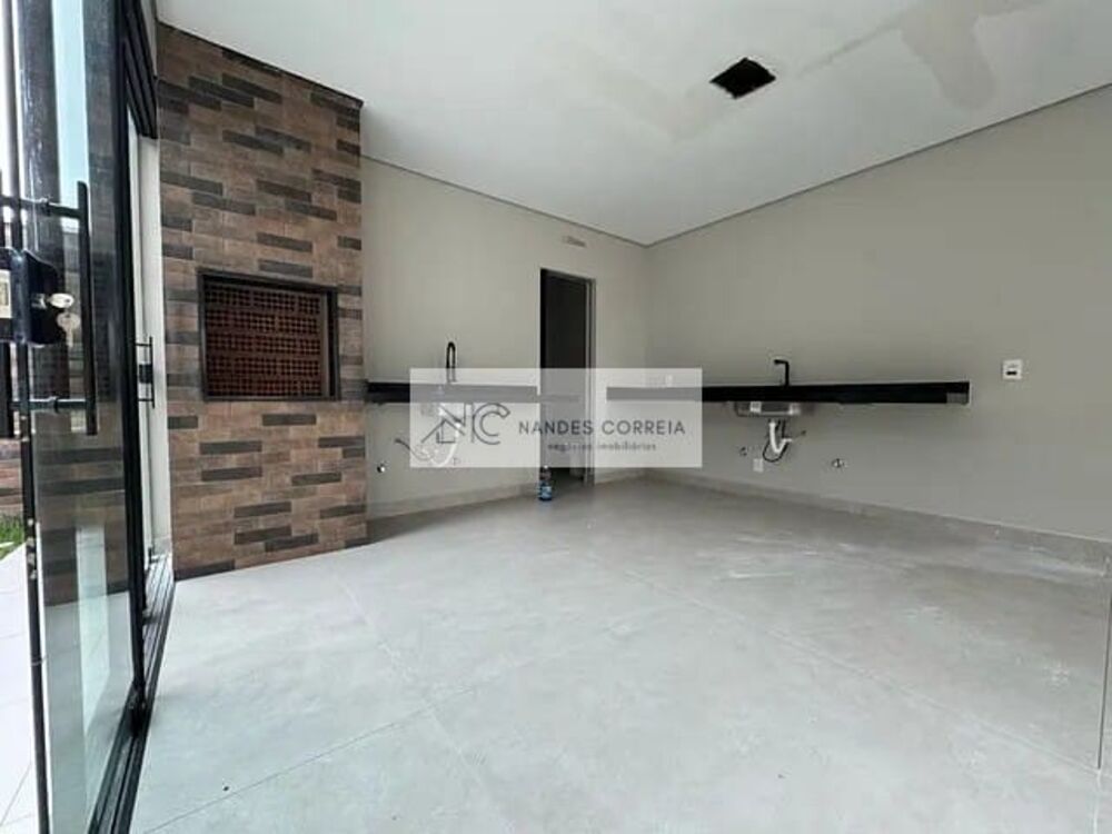 Casa à venda com 3 quartos, 141m² - Foto 3