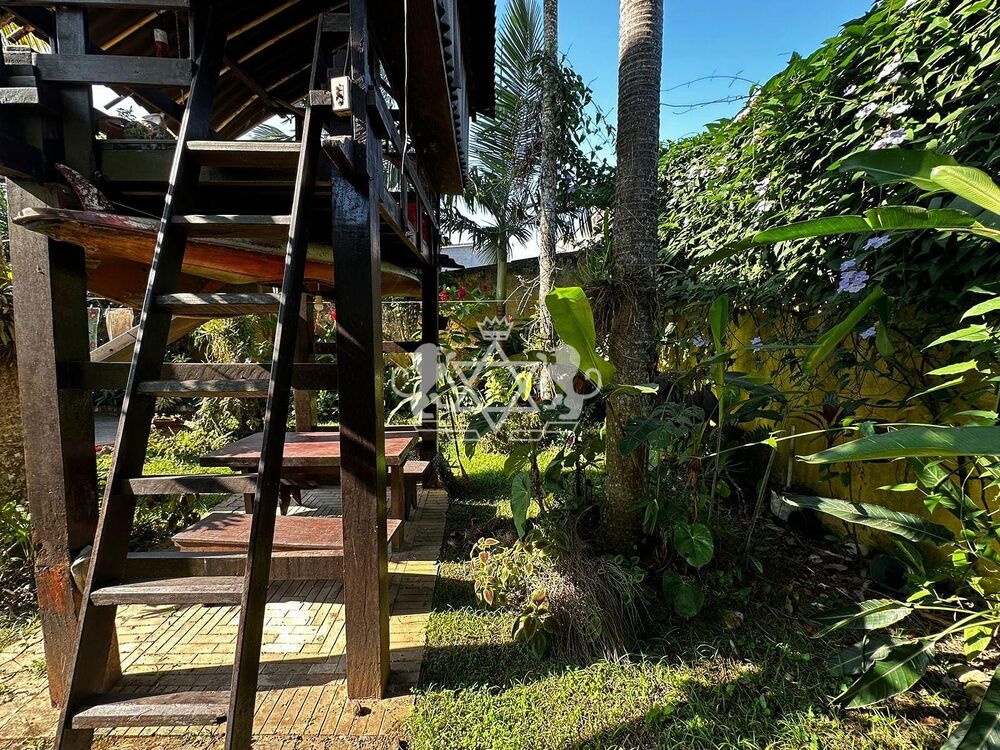 Casa à venda com 2 quartos, 117m² - Foto 8