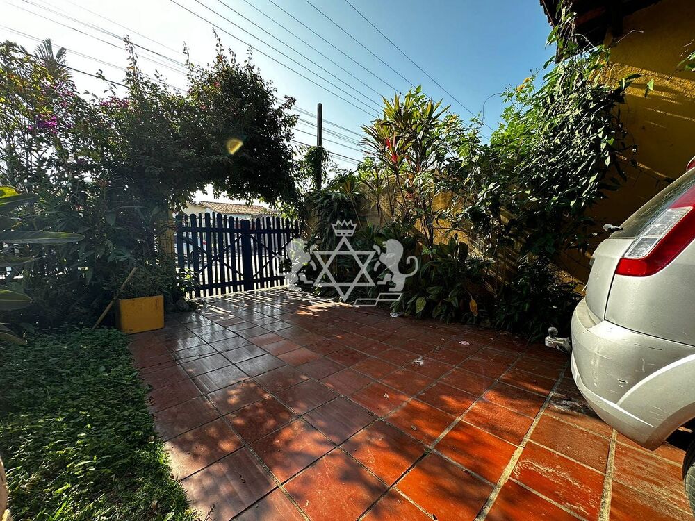 Casa à venda com 2 quartos, 117m² - Foto 4