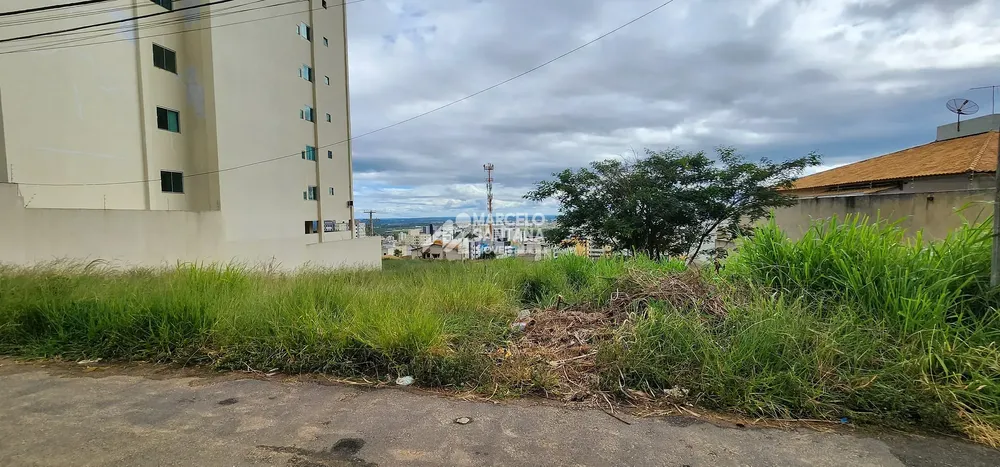Terreno, 360 m² - Foto 1