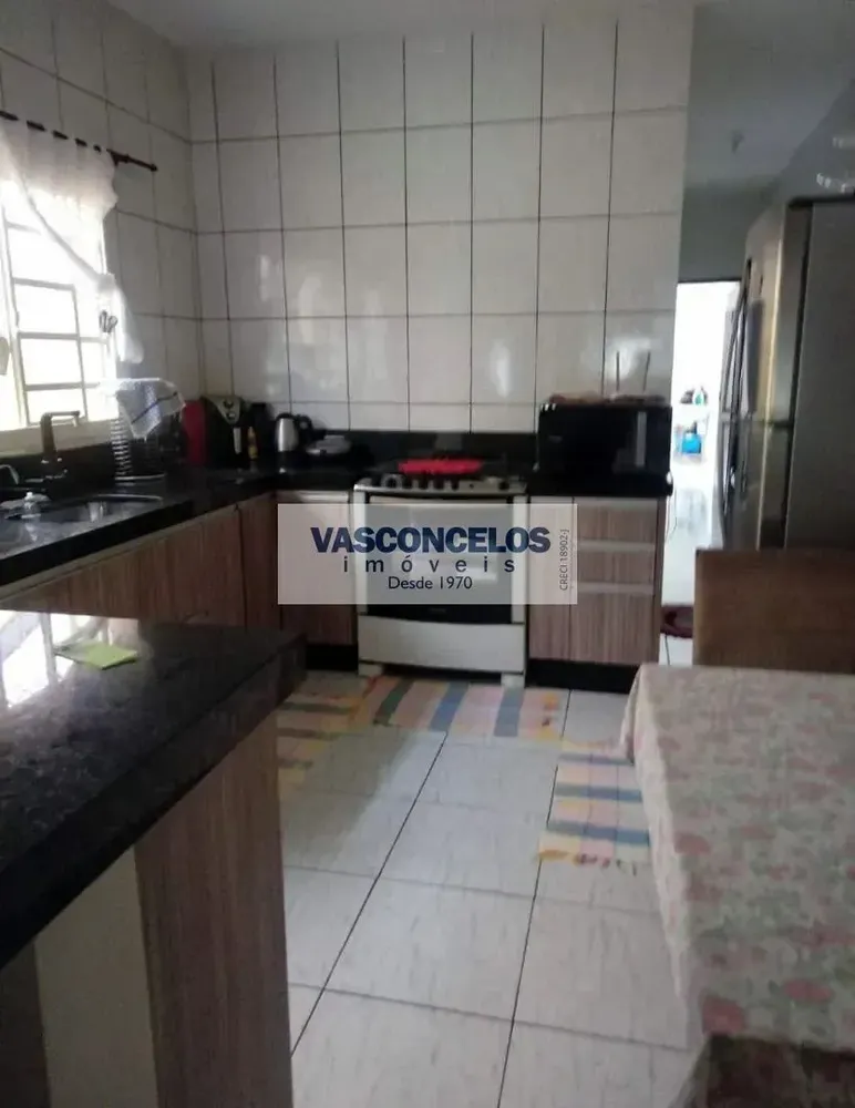 Casa, 2 quartos, 58 m² - Foto 1