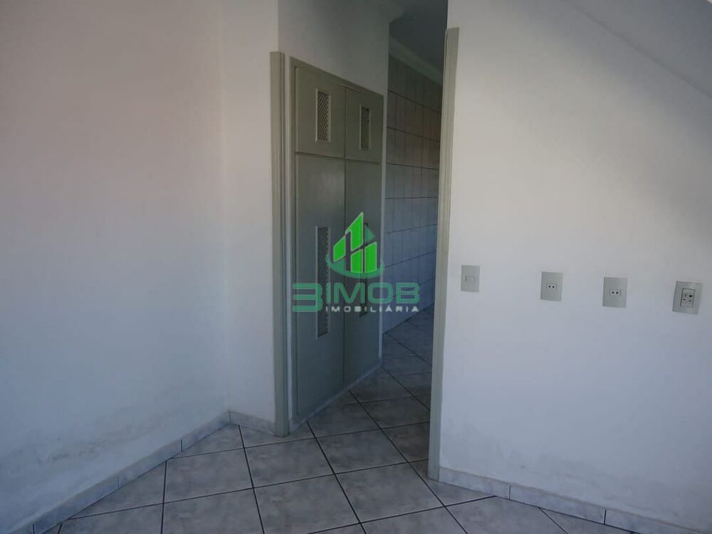 Sobrado à venda com 2 quartos, 100m² - Foto 5