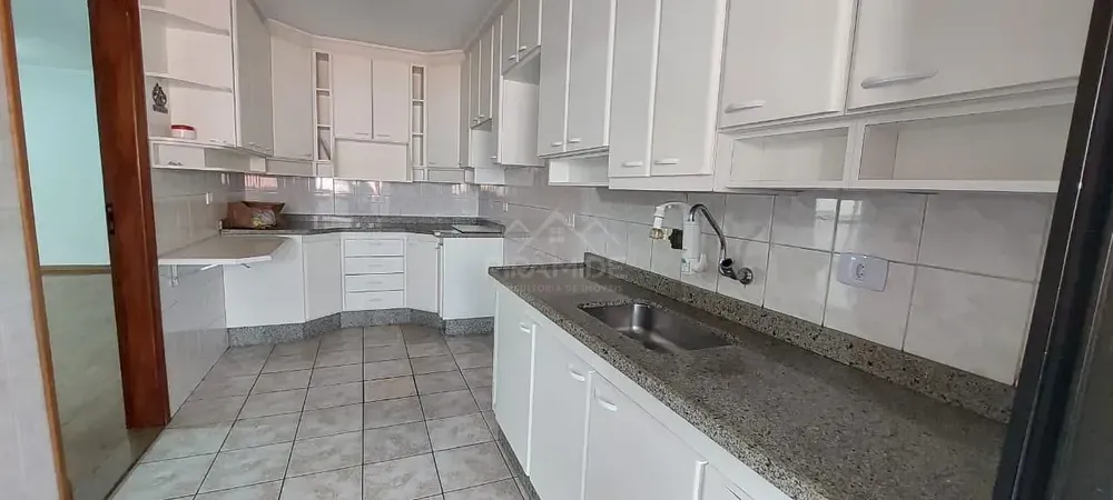 Apartamento, 3 quartos, 127 m² - Foto 2