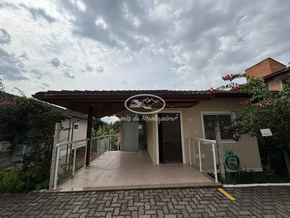 Casa, 3 quartos, 142 m² - Foto 1