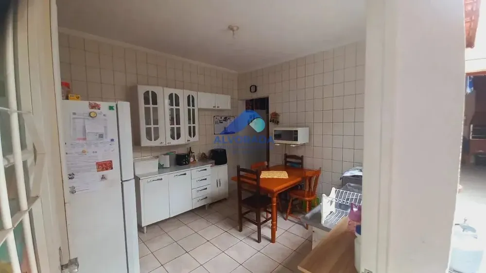 Casa, 2 quartos, 118 m² - Foto 1