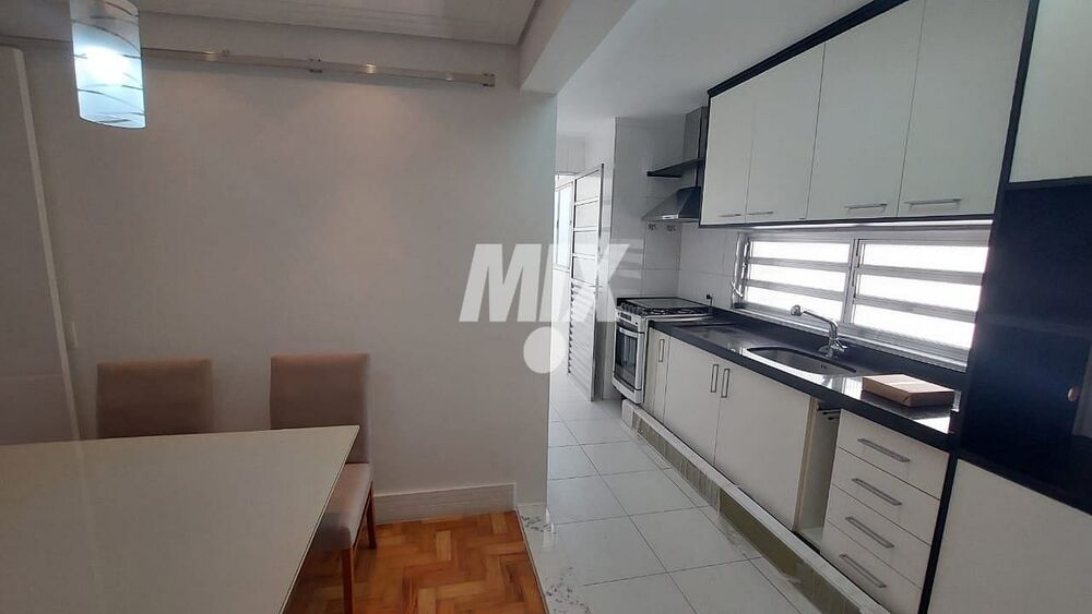 Apartamento à venda com 2 quartos, 80m² - Foto 2