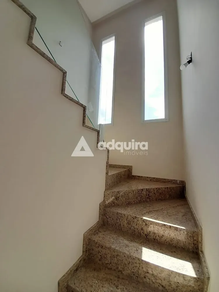 Casa, 3 quartos, 199 m² - Foto 2