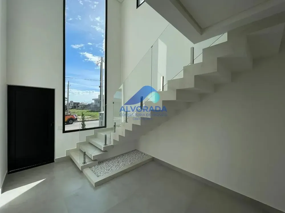 Sobrado, 4 quartos, 218 m² - Foto 2