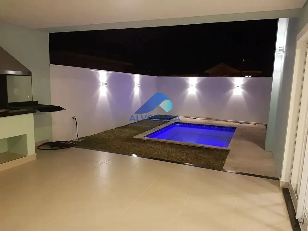 Sobrado, 4 quartos, 252 m² - Foto 1