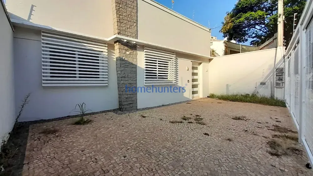Casa, 1 quarto, 204 m² - Foto 1