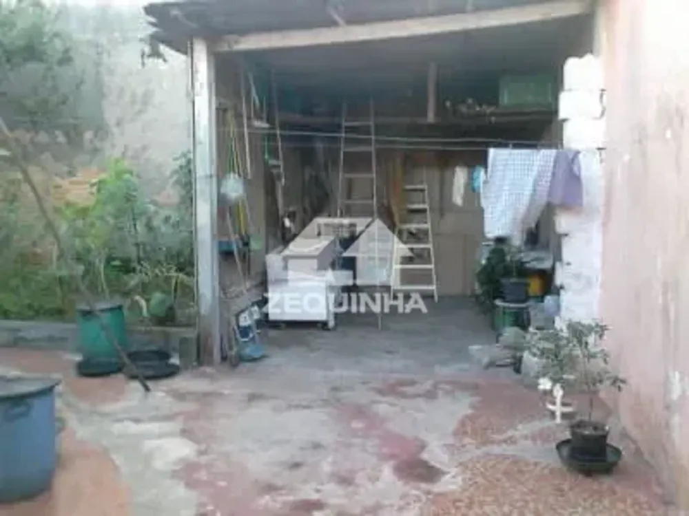 Casa, 4 quartos, 237 m² - Foto 1