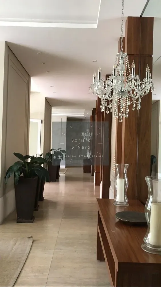 Cobertura, 3 quartos, 238 m² - Foto 4