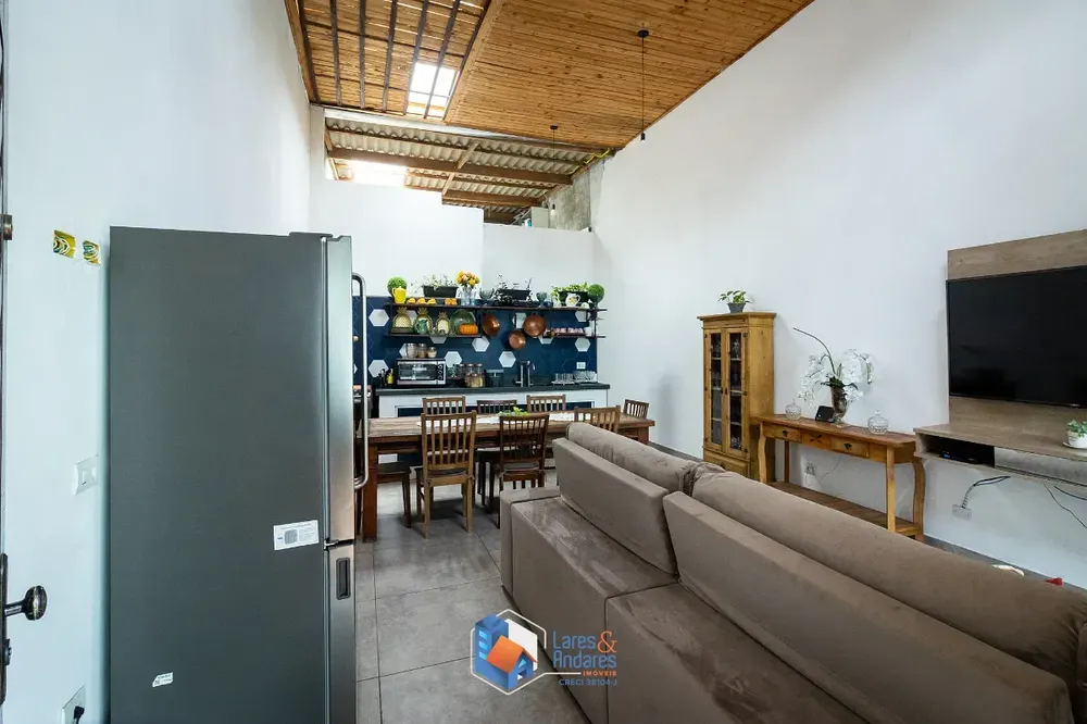 Sobrado, 4 quartos, 246 m² - Foto 1
