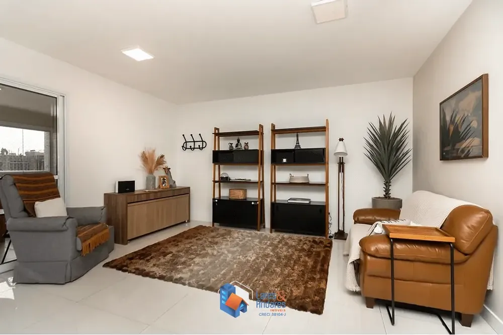Apartamento, 3 quartos, 210 m² - Foto 1