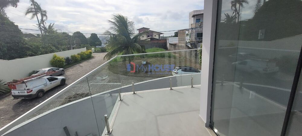 Sobrado à venda com 3 quartos, 120m² - Foto 1