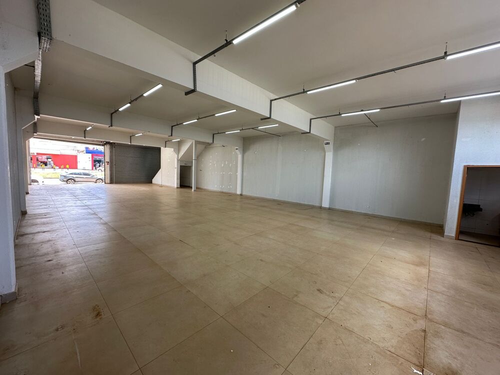 Loja-Salão à venda, 540m² - Foto 1