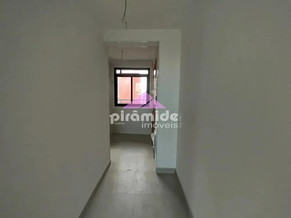 Apartamento, 3 quartos, 130 m² - Foto 2